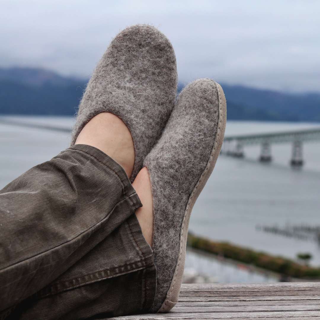 Men s Astoria Wool House Slippers Nootkas