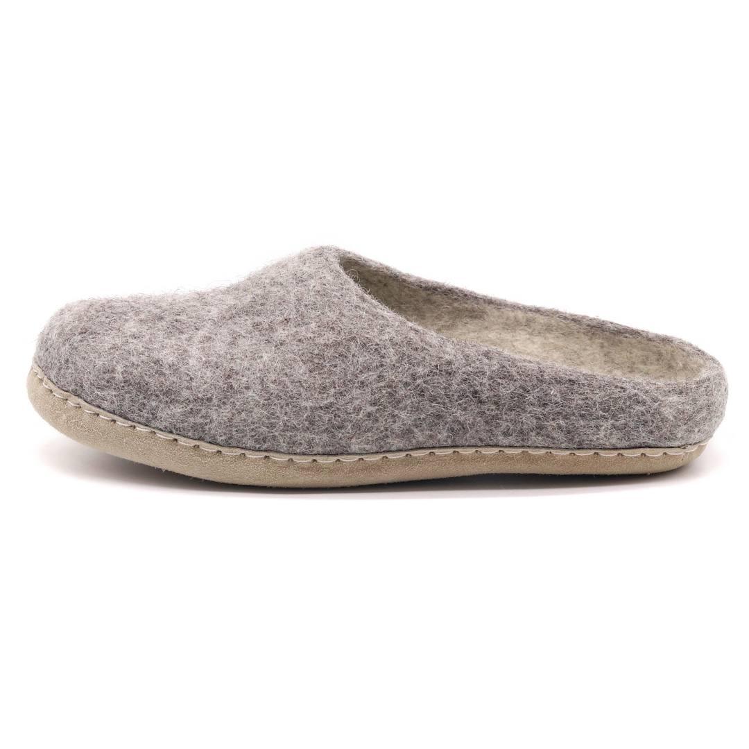 Nootkas Astoria Wool House Slipper in heather gray with tan sole