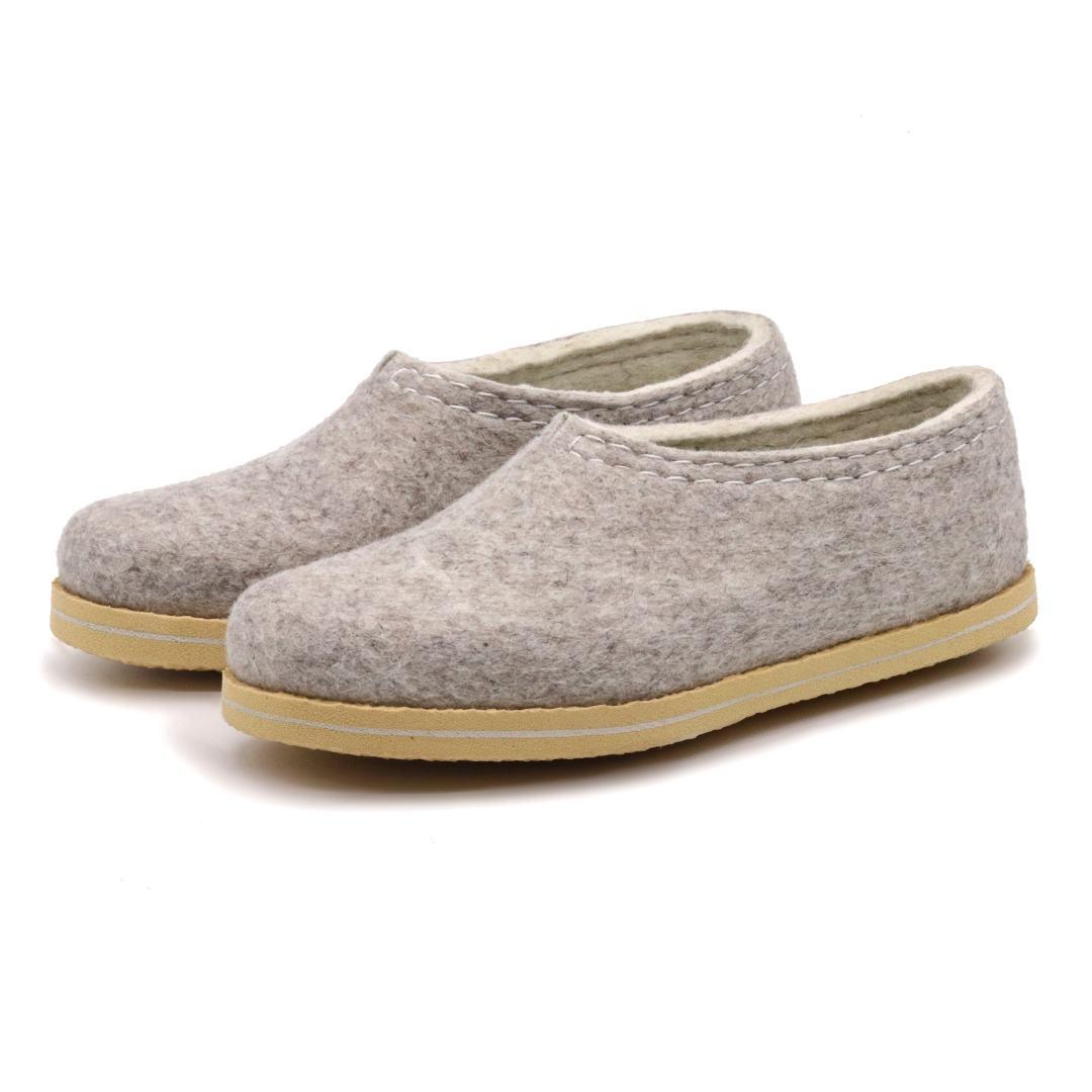 Nootkas Carson Merino Wool House Shoe in Heather Gray