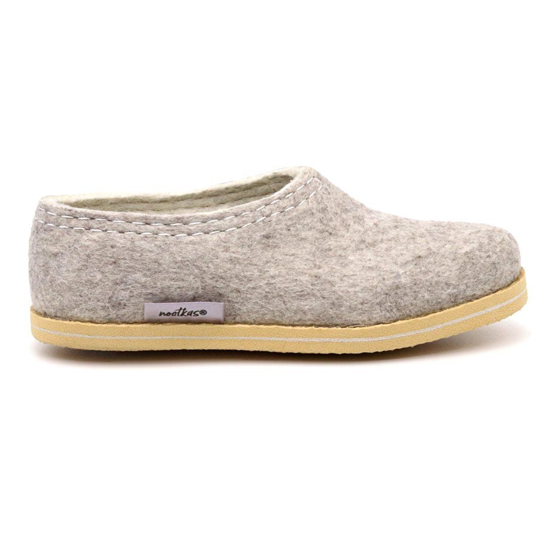 Nootkas Carson Merino Wool House Shoe in Heather Gray